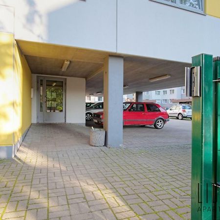 Sunny Studio With Parking, Self-Check-In & Wi-Fi Tallinn Extérieur photo